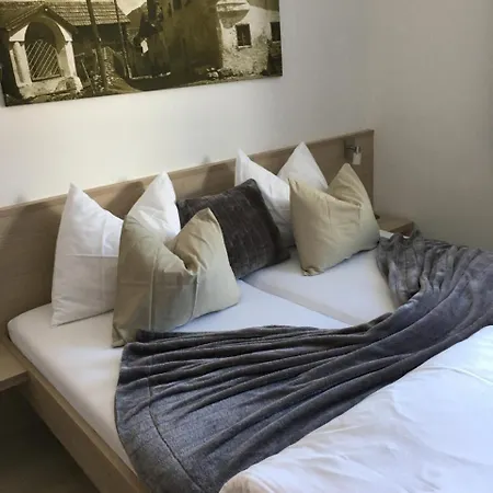 Alpinea Appartement *