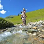 شقة Alpinea