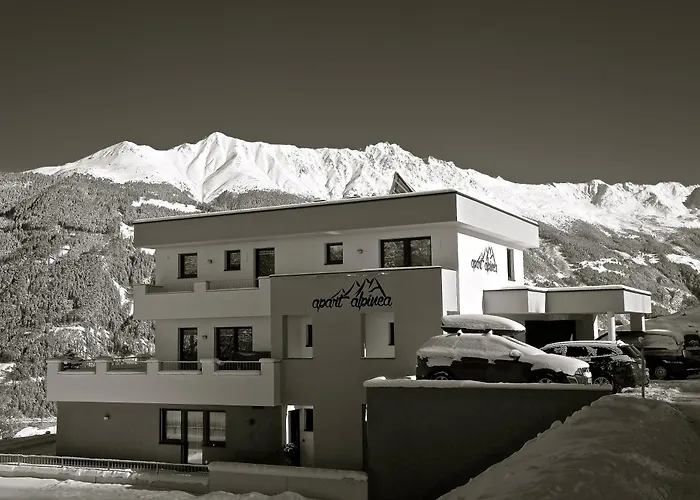 Alpinea شقة لاديس