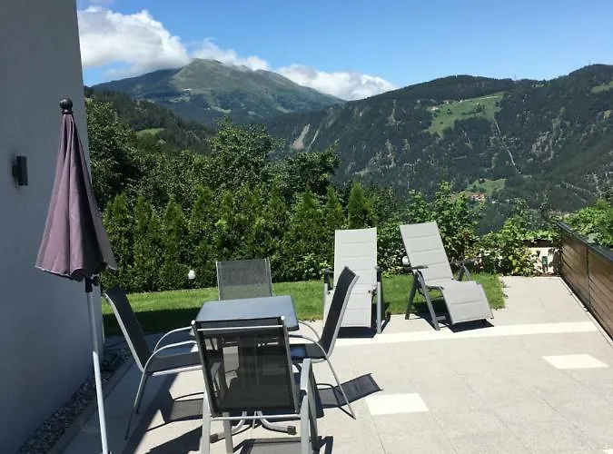 Alpinea شقة لاديس